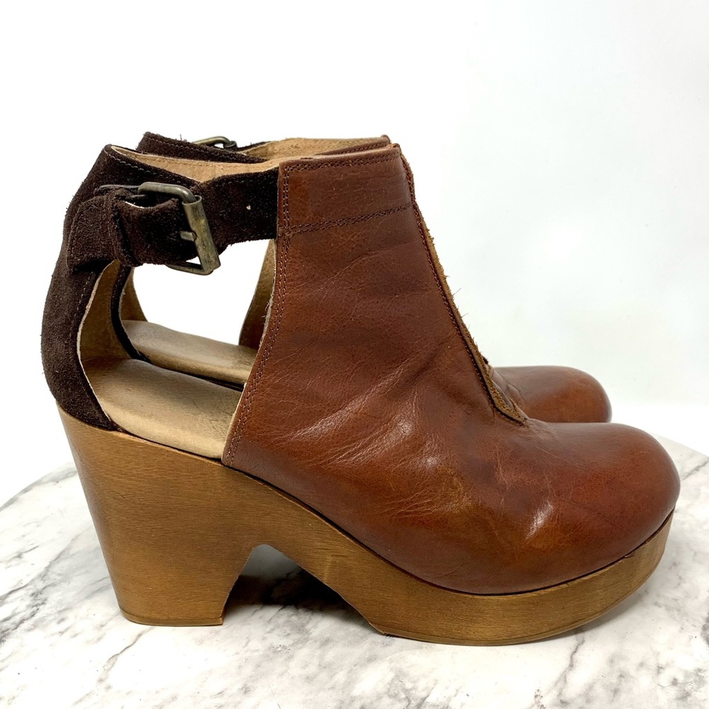 Free People Amber Orchard Wood Platform Clogs 8/38 Boho Retro Indie Sleeze Euro - Picture 2 of 16